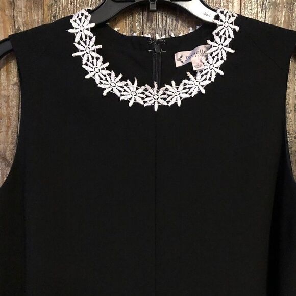 Nanette Lepore 10 LBD Black Daisy Appliqué Trim Shift Swing Sleeveless Dress - Picture 3 of 9